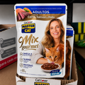 Master Cat Mix Gourmet Adultos – Carne, Salmón y Pollo 85 g