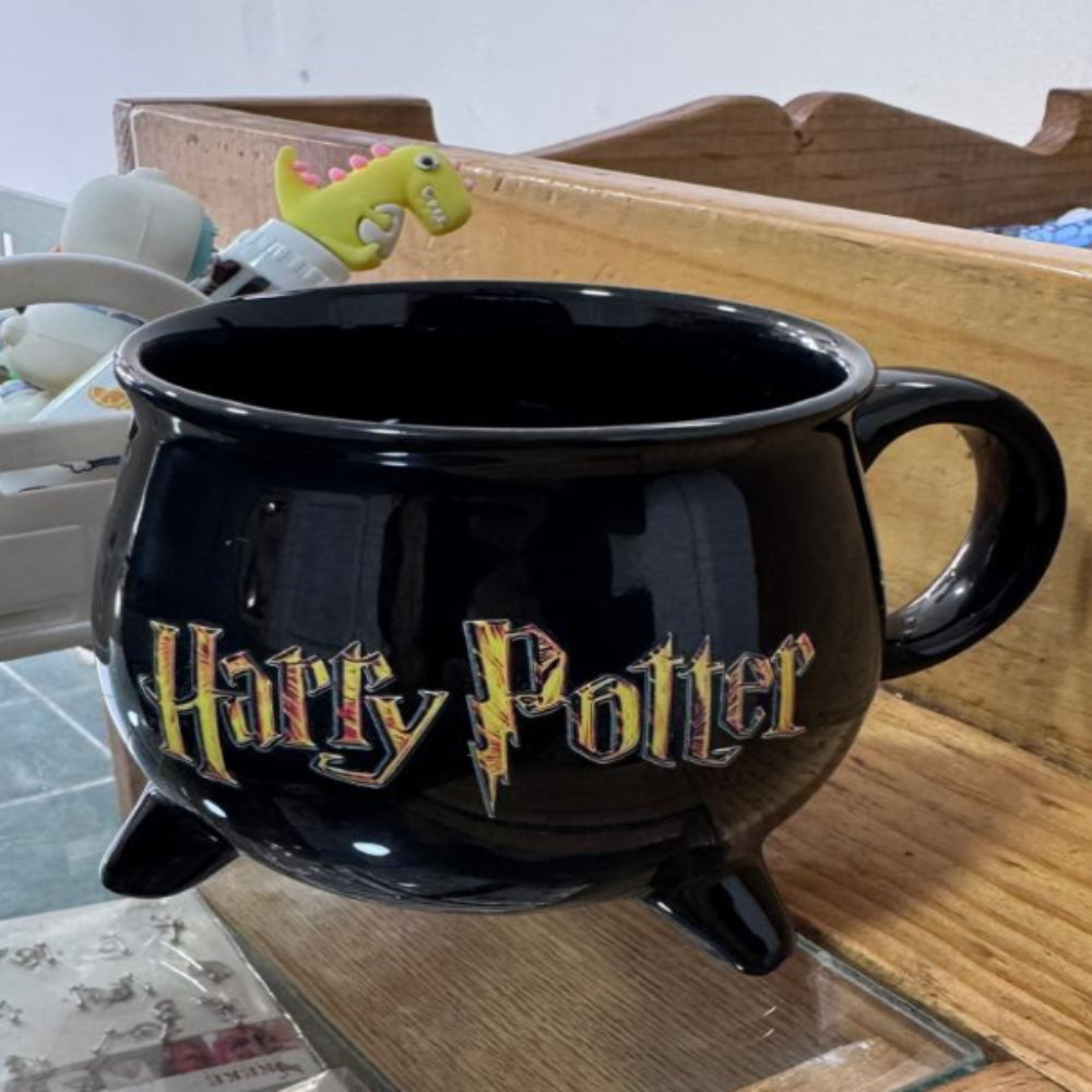 Taza Caldero Mágico – Diseño Fantasía 3D